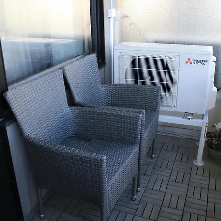 Air Conditioned Downtown With View ハメーンリンナ