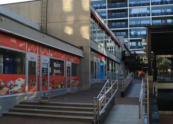 Air Conditioned Downtown With View 海门林纳