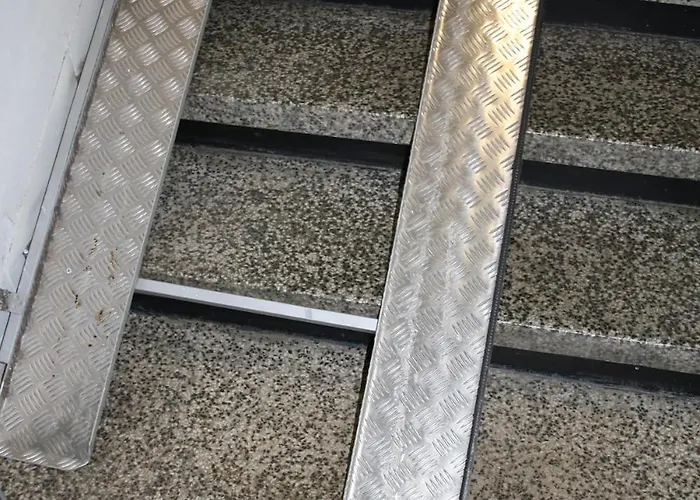 Air Conditioned Downtown With View 公寓 *